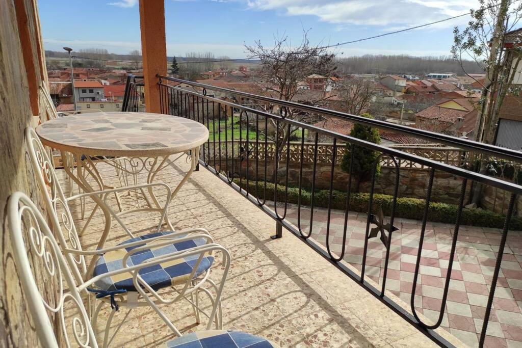 Casa Rural La Vizana Alija del Infantado Dış mekan fotoğraf